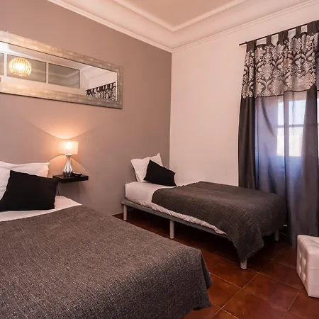 Lux Dinastia Apartment *