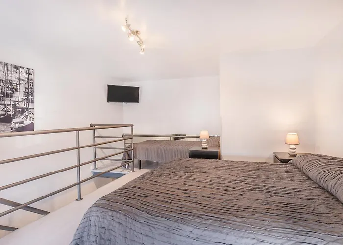 Lux Dinastia Lizbona